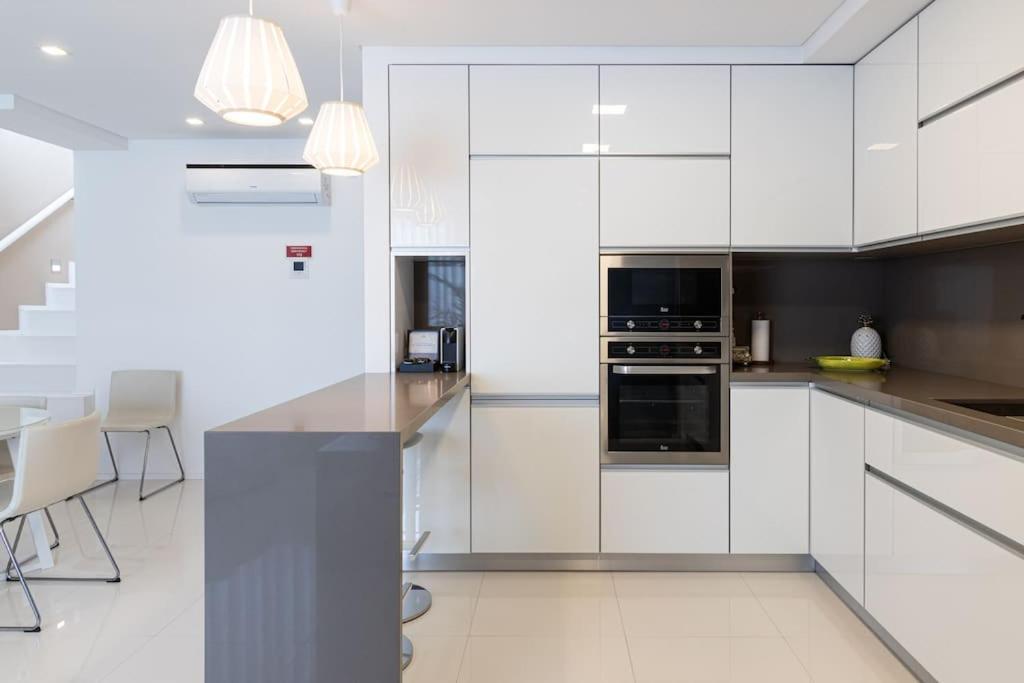 Mifi Beach Luxury Duplex By Mp 빌라노바데가이아 외부 사진
